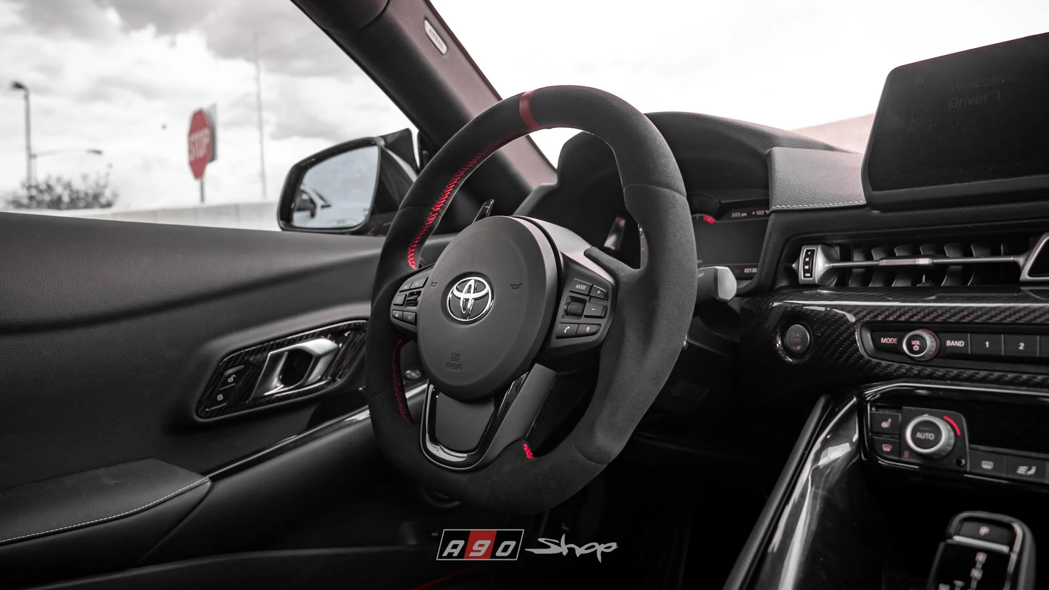 Rexpeed Black Suede Steering Wheel4.webp