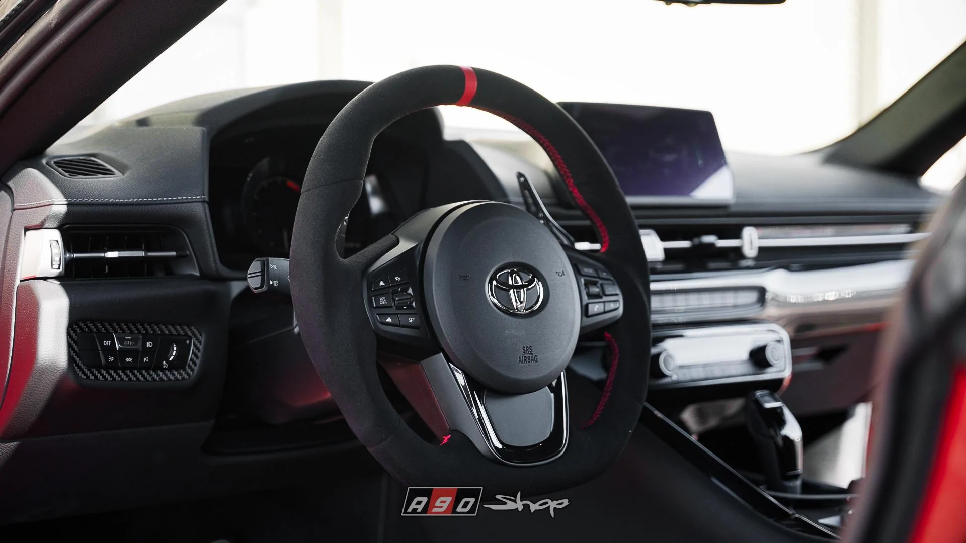 Rexpeed Black Suede Steering Wheel12.webp