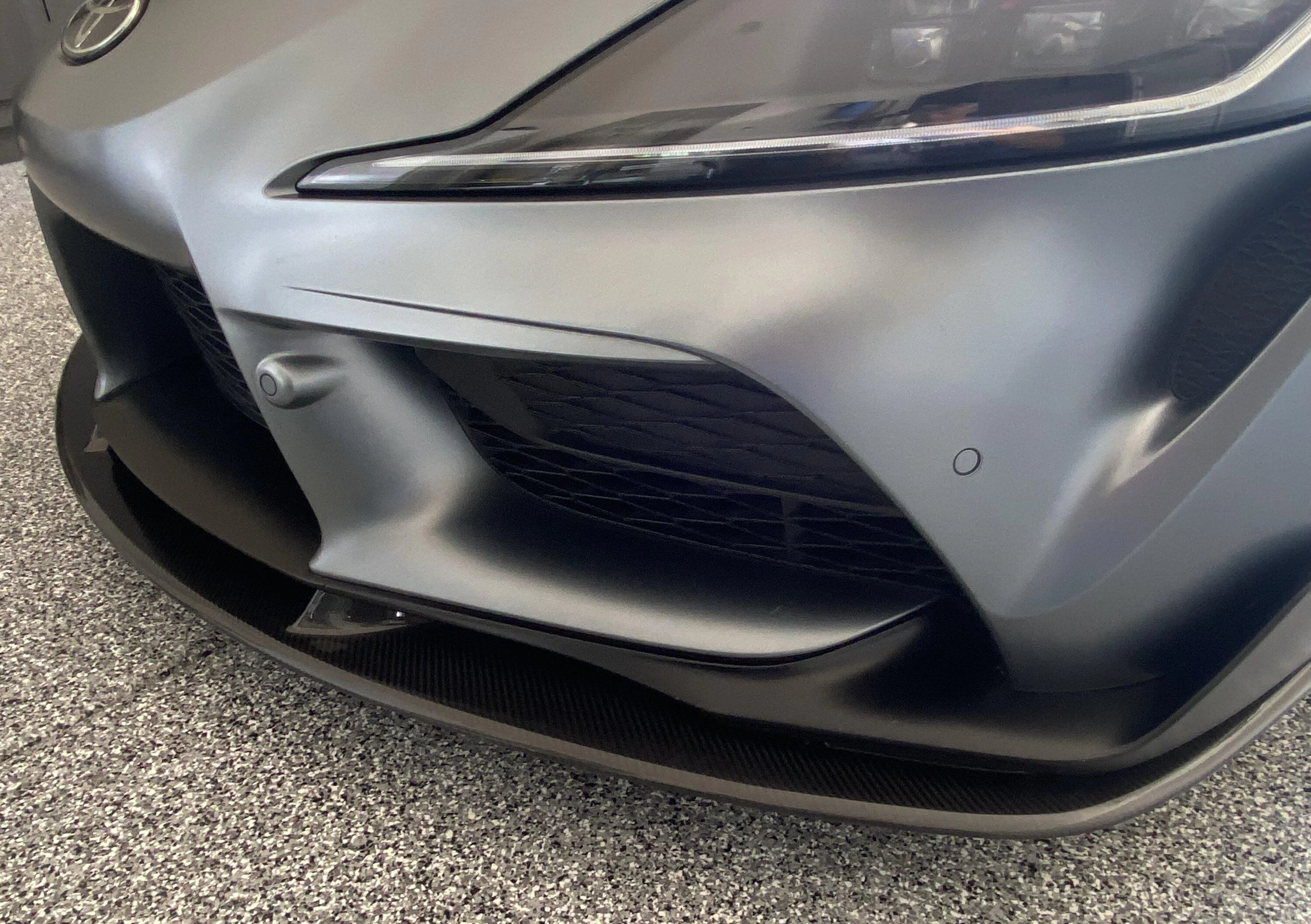 front lip.webp