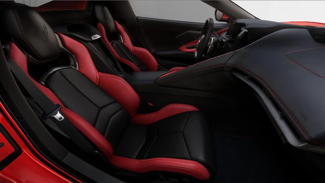 Corvette Stingray interior 3.jpg