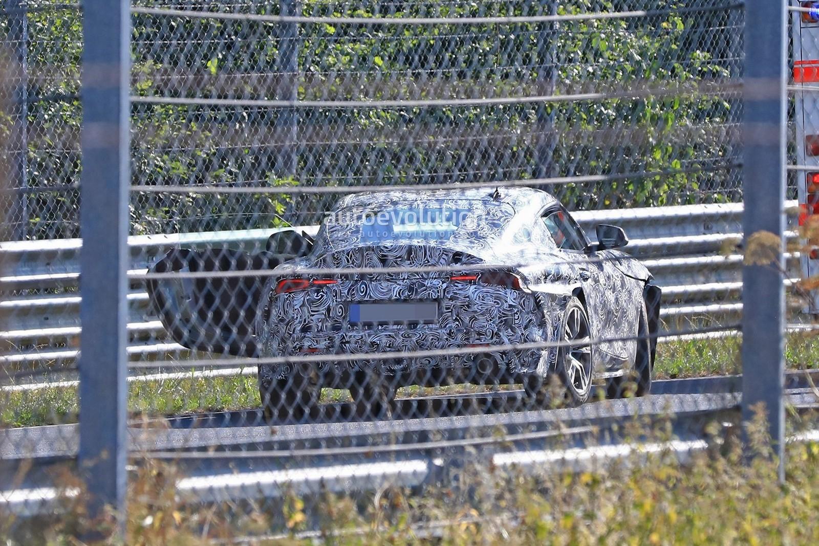 2019-toyota-supra-prototype-crashes-at-the-nurburgring_12.jpg
