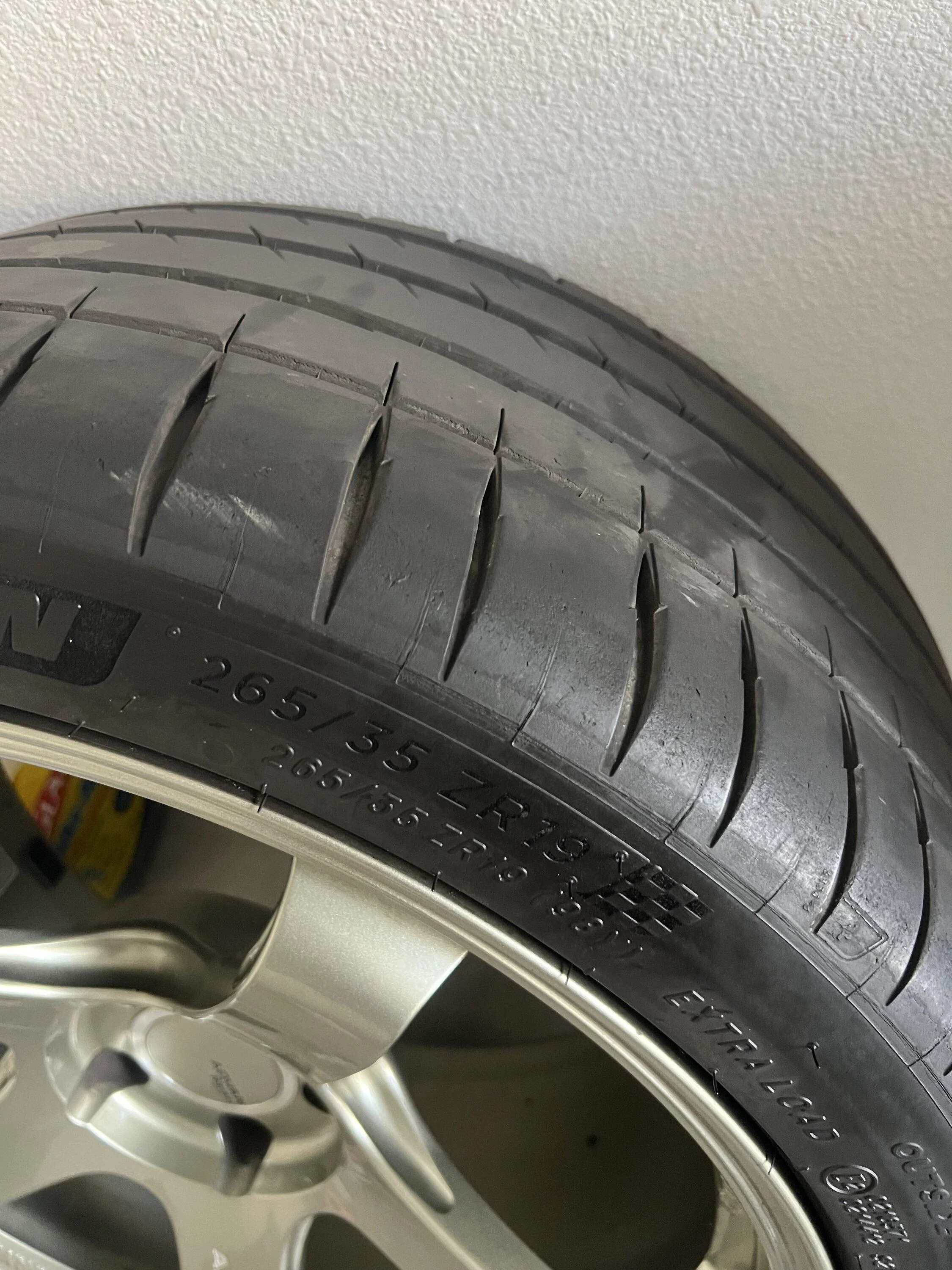 fs tire.webp