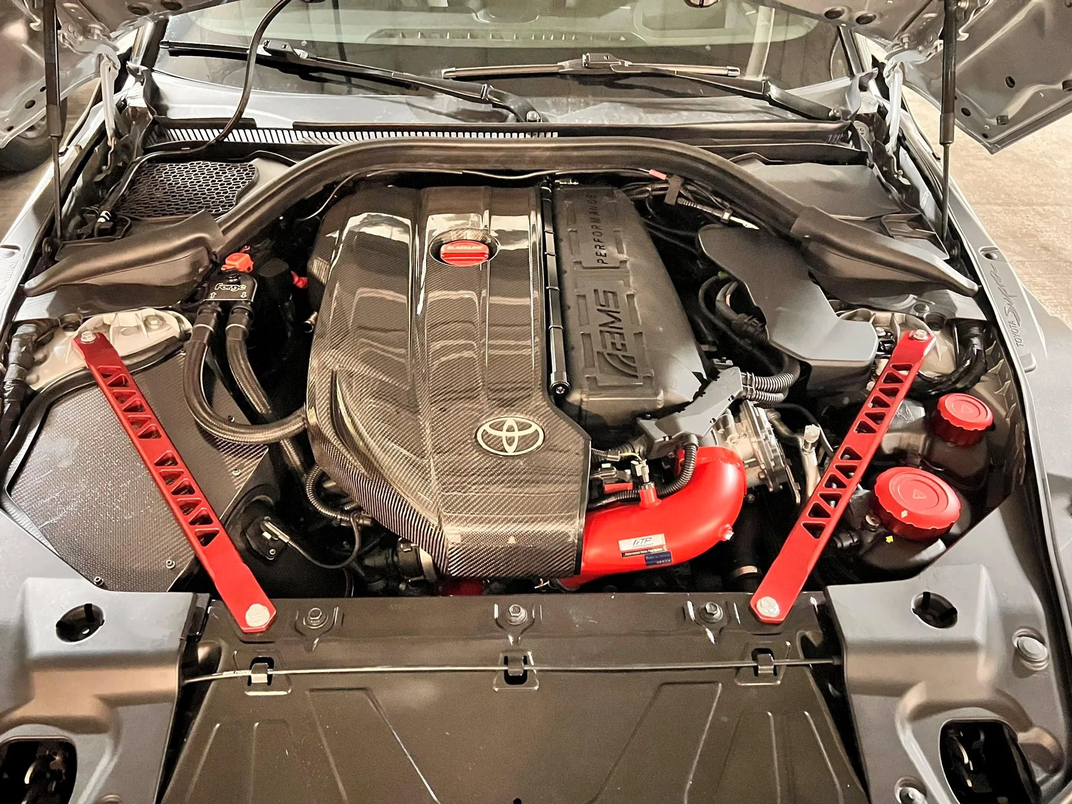 Carbon fiber cover.webp