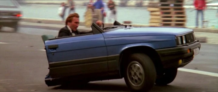 james_bond_renault_11_back.webp