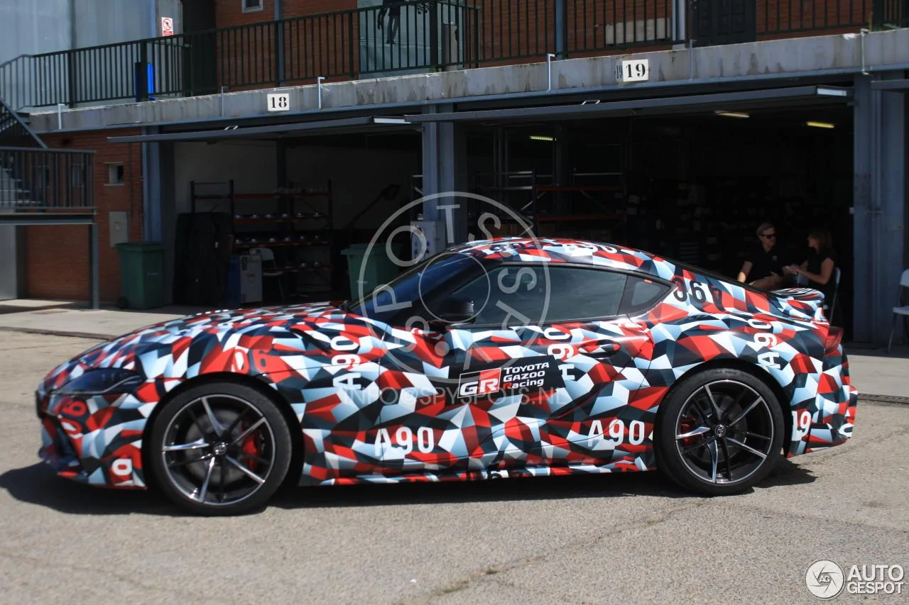 toyota-supra-2017-c841910092018151717_5.webp