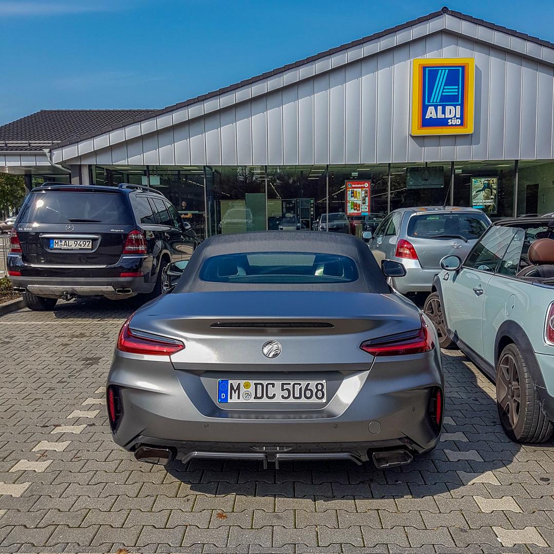 BMW-Z4-M40i-Frozen-Grey-4.jpg