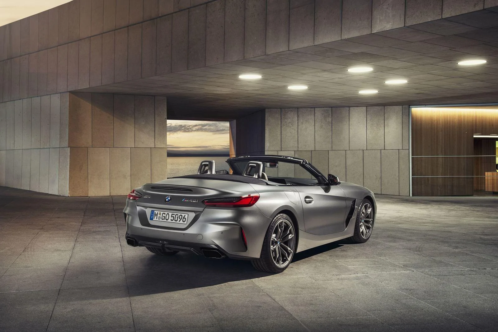 afd23867-bmw-z4-28.webp