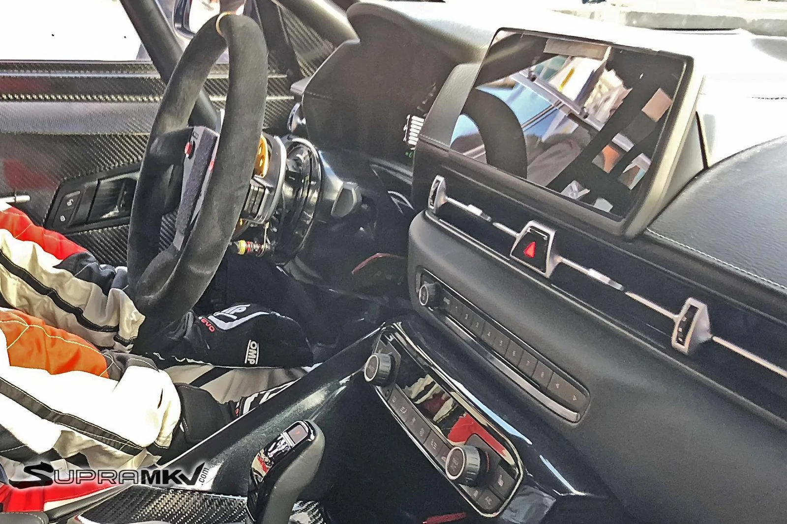 ToyotaSupra.int05.KGP.ed.webp