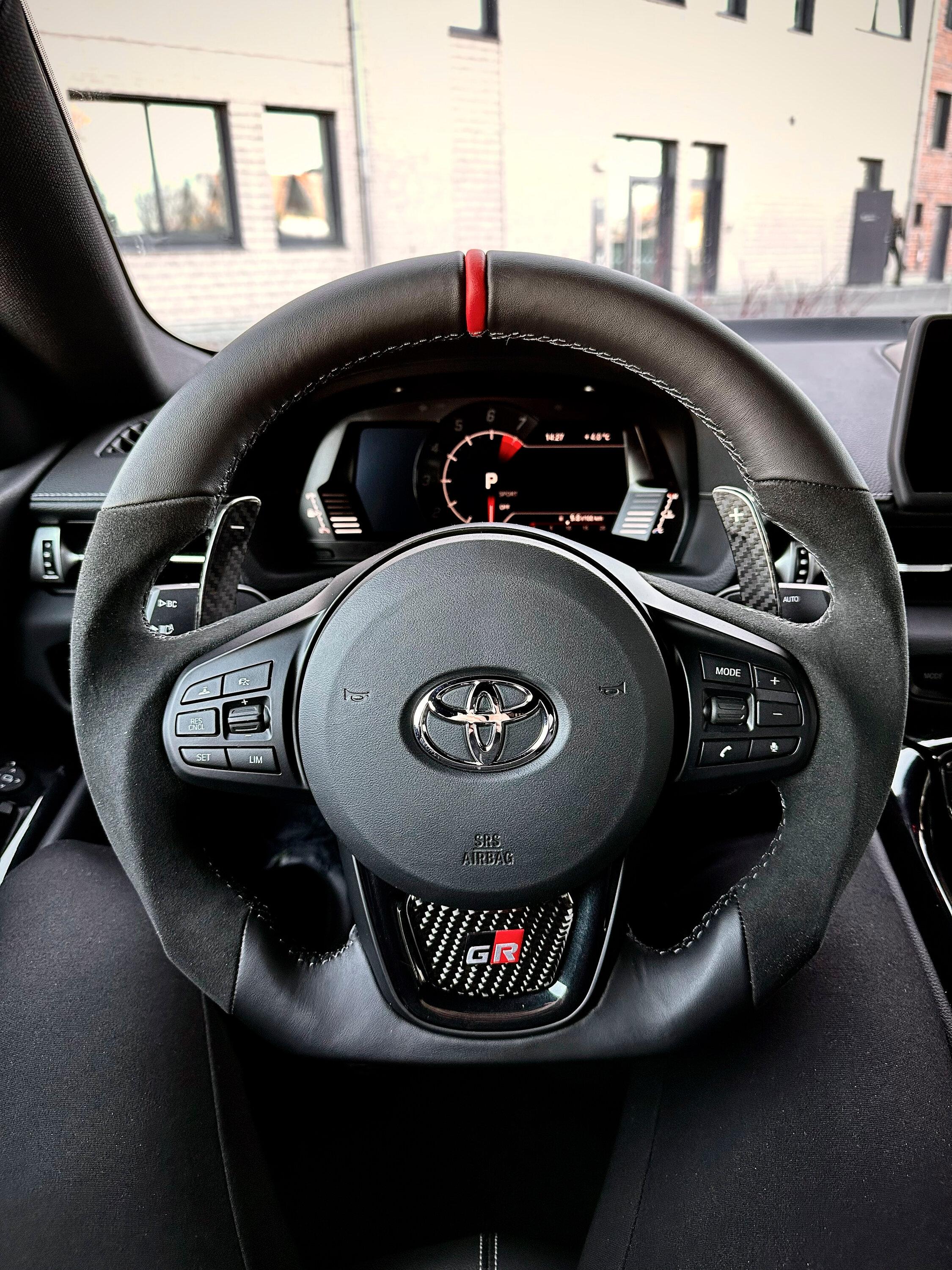 Suprasteeringwheel.jpg