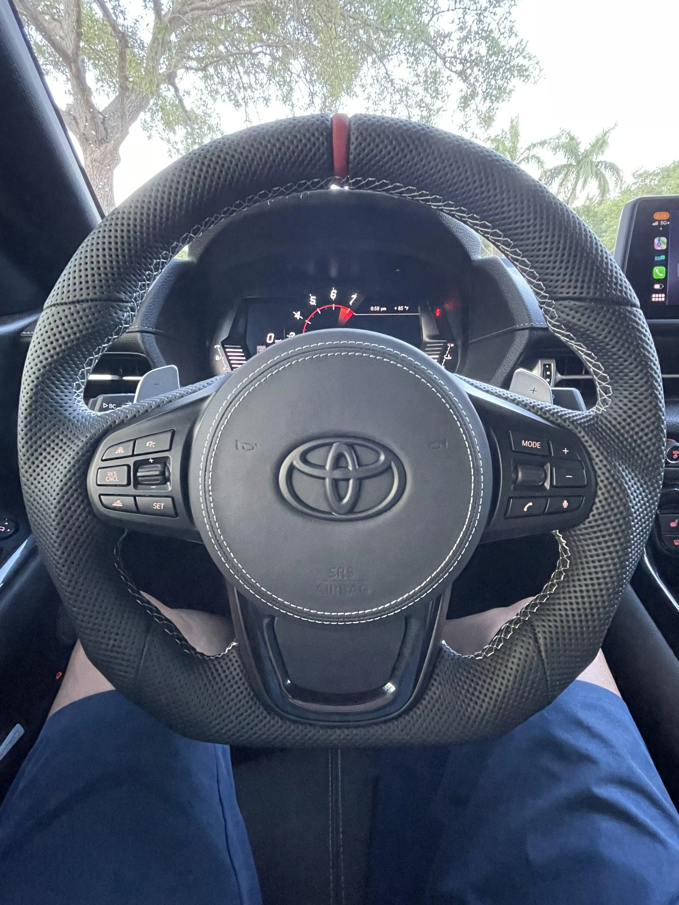 steering wheel.webp