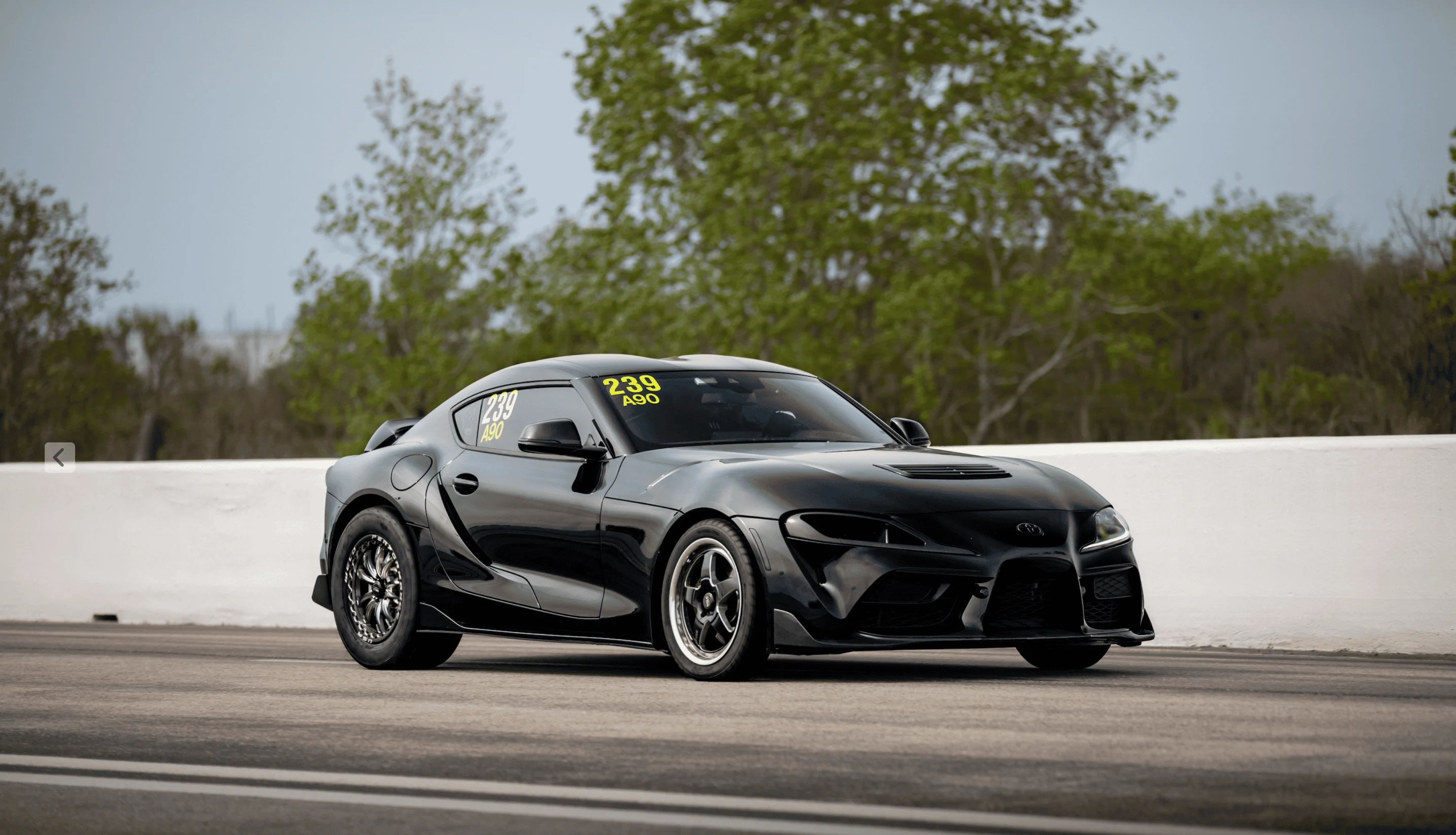 🛞 WELD Ventura 5 Front Runners $550 + Shipping