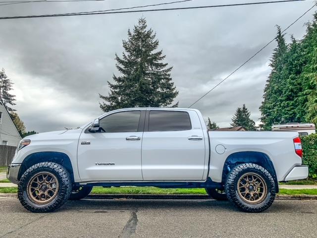 Tundrawhite.JPG