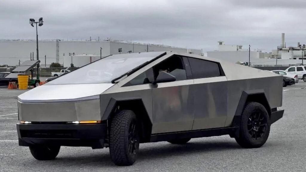 Tesla-Cybertruck-1kk-1024x576.jpg