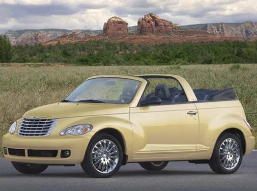 2007-Chrysler-PT Cruiser-FrontSide_CRPTCNV071_505x375.webp
