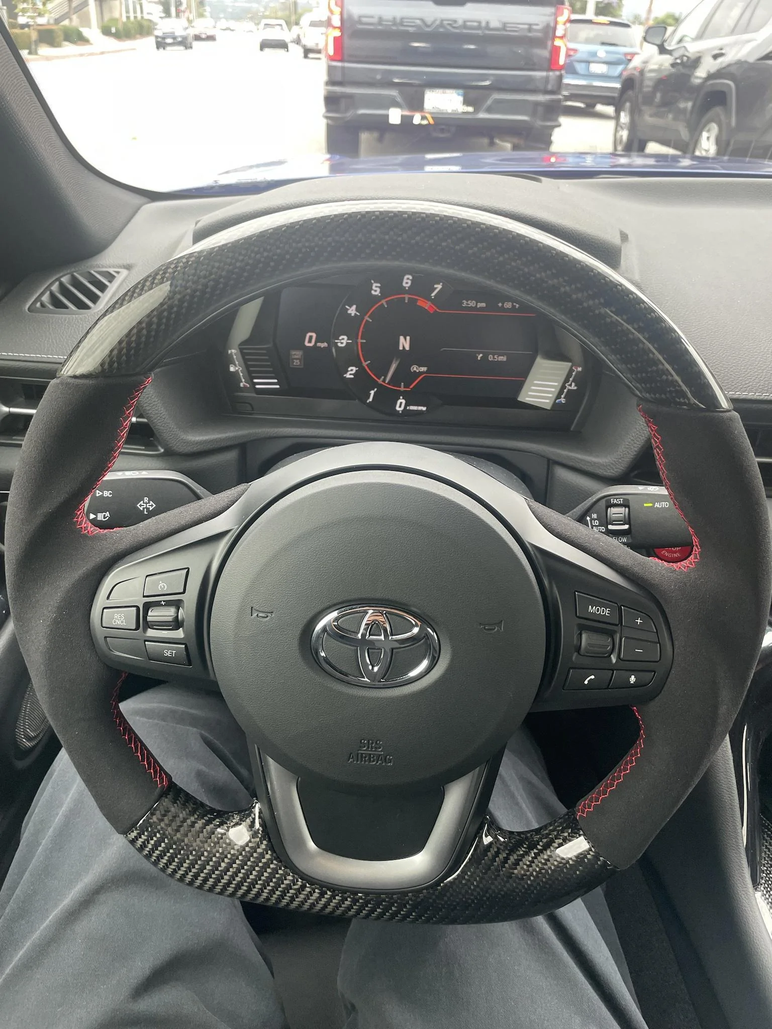 GT28b1w.webp