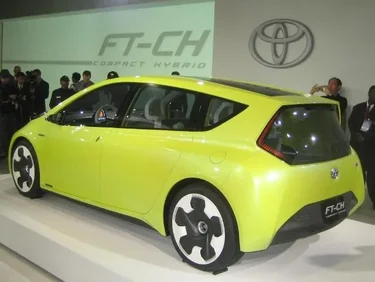 toyota-ft-ch-hybrid-concept-car-2010-detroit-auto-show_100303457_m.webp